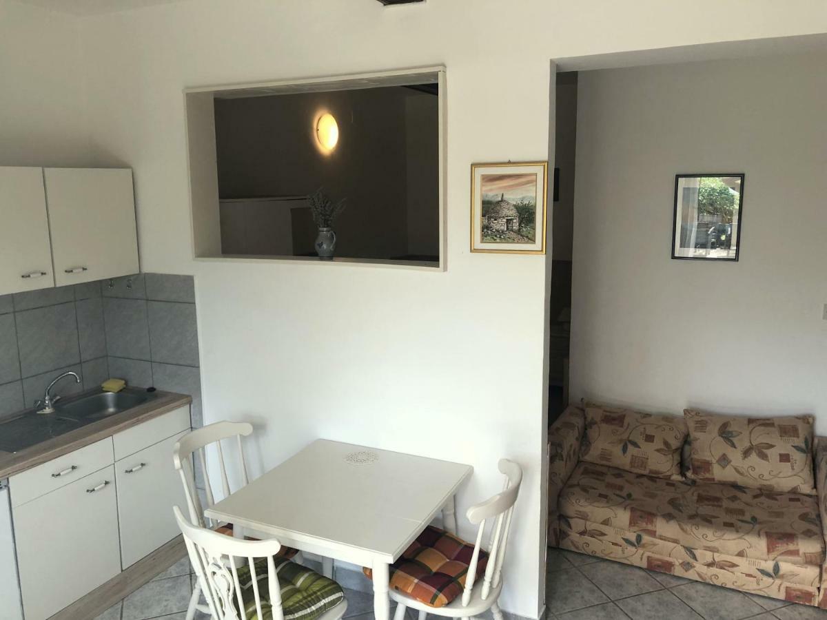 Guesthouse Vila Ruzmarin Ždrelac Exteriér fotografie